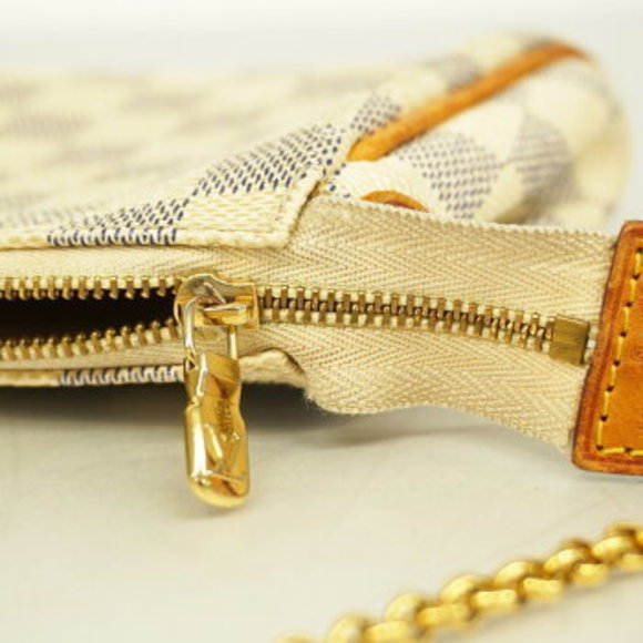 Louis Vuitton Azure Eva Pouch - Picture 8 of 9